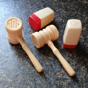 🧂Vintage Gavel Salt Pepper Set Mini S&P Collectible